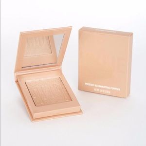 Kylie Cosmetics Highlighter in Salted Caramel